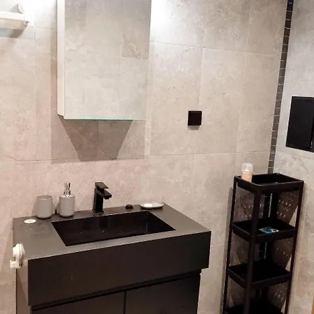 公寓 New Quiet With Private Patio, Large Terrace *
